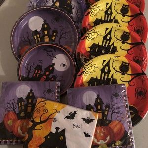 Halloween plates & Napkins